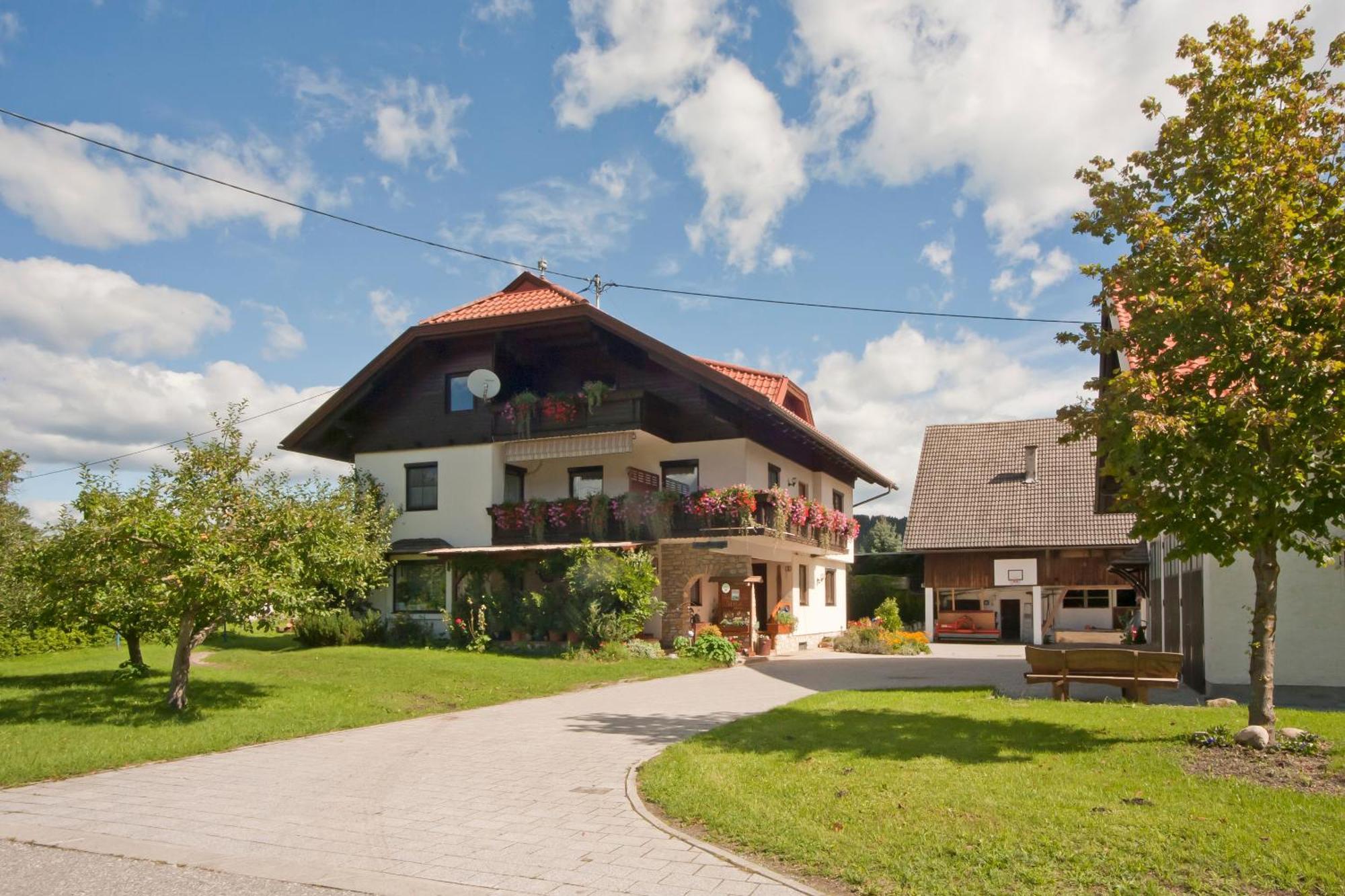 Ferienwohnung Sima Фельден-ам-Вёртер-Зе Экстерьер фото